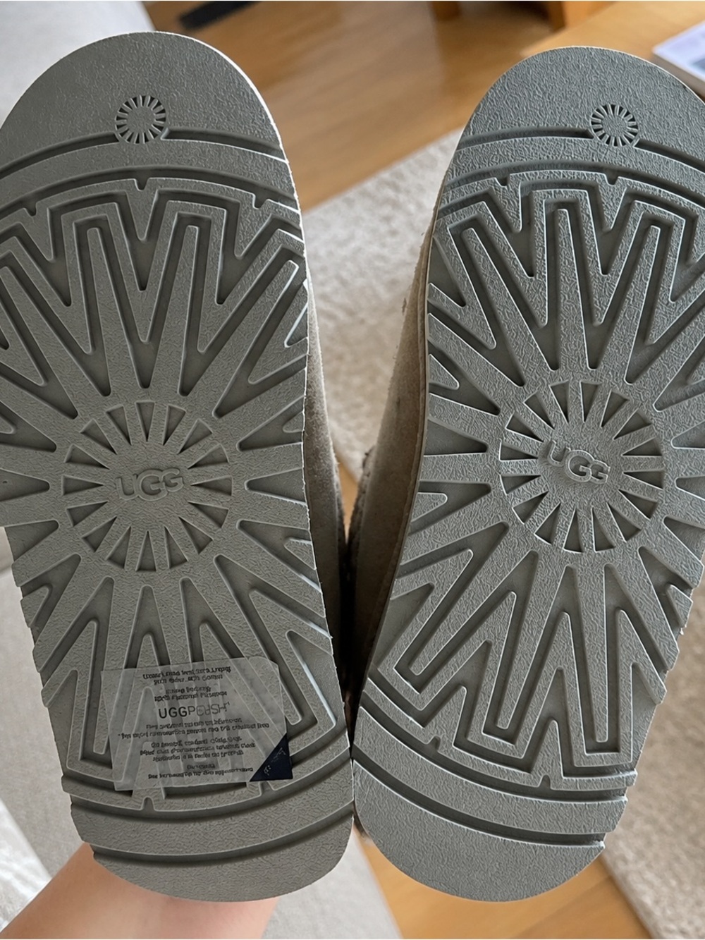UGG Men's Short Boot in Light Gray (Sole View)